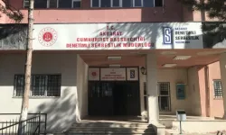 Denetimli serbestlik müdürlüğünde 'rüşvet': 9 kişi tutuklandı