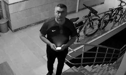 Eşini öldürmeye gitti, kapıcının karısını katletti; müebbetle yargılanıyor