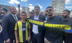 Hakan Safi'den Aziz Yıldırım'a olay gönderme!