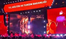 Bakanlığın festivalde 'İmamoğlu' sloganları atıldı
