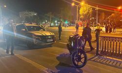 Kilis’te TIR ile motosiklet çarpıştı; 2 yaralı