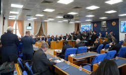 Vergiye yönelik düzenlemeleri de içeren kanun teklifi komisyonda kabul edildi