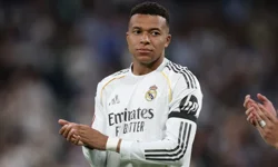 Real Madrid’de Mbappe krizi: Taraftar 'gitsin' diye imza kampanyası düzenledi!