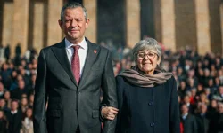 Özgür Özel'den 'Anneler Günü' mesajı