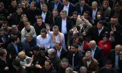 CANLI | Özgür Özel, TBMM'ye yürüyor