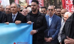 Etimesgut’ta 6 Mayıs anması: ‘Üç fidan’ mezarları başında anıldı
