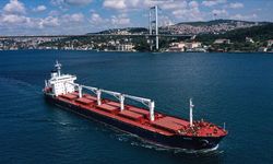 Boğazlardan geçiş ücretine zam: 1 Temmuz'da 6,70 dolar olacak