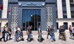 Çanakkale merkezli 11 ilde göçmen kaçakçılığı operasyonu: 41 tutuklama