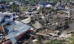 Endonezya'da 6.7 büyüklüğündeki deprem: 1 kişi öldü, 76 kişi yaralandı