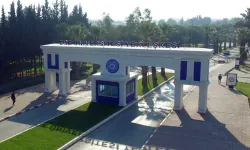 Ege Üniversitesi'nde yolsuzluk operasyonunda 41 şüpheli adliyede
