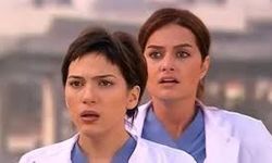 Doktorlar’ın 'Ela ve Zenan'ı yıllar sonra bir araya geldi!