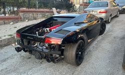 15 milyon liralık lüks otomobille test sürüşüne çıktı: Cipe çarpıp kaçtı!