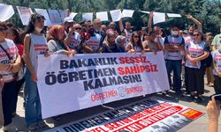 Açlık grevindeki öğretmenler MEB'e yürüdü: ‘Yusuf Tekin'in 'şikayet yok' demesi karikatürdür!’