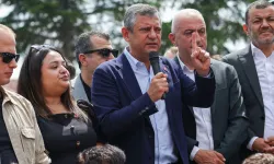 Özgür Özel Burdur'da: 'Gerekirse portakal kasasını çevirir, üstüne çıkar, milletle buluşuruz'