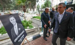 Özgür Özel, Ferdi Zeyrek anmasında: ‘Onun yokluğuna katlanmak kolay değil’