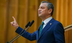 Özgür Özel, özel sektör öğretmenleriyle bir araya geldi