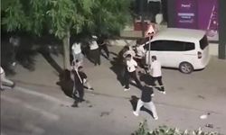 Akrabalar arasında sopalı, bıçaklı, silahlı kavga çıktı: 12 yaralı