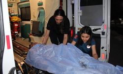 Parkta biber gazlı ve bıçaklı saldırı! 17 yaşındaki genç ağır yaralandı