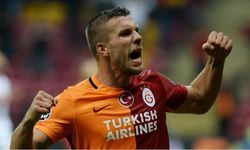 Podolski'den flaş Fenerbahçe paylaşımı