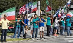 İran Milli Takımı'na Los Angeles'ta protesto