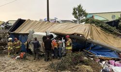 Manisa’da üç aracın karıştığı zincirleme kaza: 2 ölü, 4 yaralı