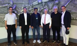 Hamdi Ulukaya'dan Aziz Yıldırım'a ziyaret