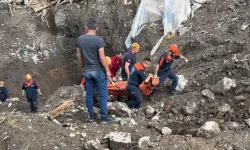 Define ararken kazdıkları tünel çöktü: 1 kişi hayatını kaybetti