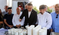 Çankaya Belediyesi, Birlik Aşuresini Esat Özgürlük Meydanı'nda ikram etti