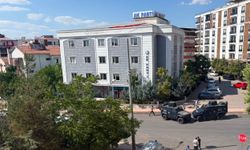 AK Parti binası önünde 'şüpheli çanta' paniği!