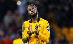 Fiorentina yerine Trabzonspor'un teklifinin kabul edilmesi Arokodare'yi isyan ettirdi!
