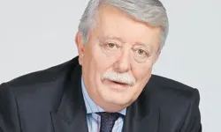 Aziz Üstel, tedavi gördüğü hastanede hayatını kaybetti