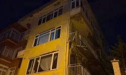 Üsküdar'da balkon çöktü: Bina tahliye edilip mühürlendi