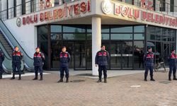 Bolu Belediyesi’ne yeni operasyon: Özel Kalem Müdürü dahil birçok kişi gözaltında!