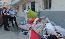Bursa'da çöp evden 5 ton atık çıktı