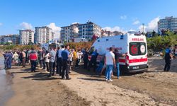 Denizde facia: Boğulma tehlikesi geçirenleri kurtarmak isteyen 2 kişi hayatını kaybetti