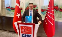 Ediz Ün yeniden CHP'de: İstifasının ardından partiye geri döndü!