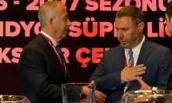 FB Başkan Vekili Barış Göktürk, GS İkinci Başkanı Metin Öztürk’ün elini sıkmadı!