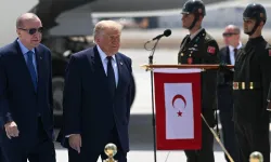 ABD Başkanı Trump, NATO Zirvesi için Ankara’ya geldi; Erdoğan resmi törenle karşıladı!