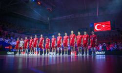 Muhteşem mücadele yetmedi: Filenin Efeleri, Milletler Ligi'ne çeyrek finalde veda etti!