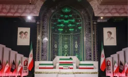 Tahran’da Ali Hamaney için cenaze töreni