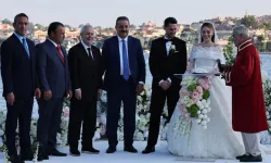 İsmail Yüksek, dünyaevine girdi