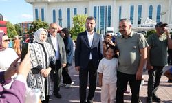 Pursaklar Çocuk Şenliği kapılarını açtı: 23 gün boyunca mahalle mahalle eğlence