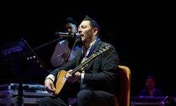 Erkal Sonel, Sincan Yaz Konserleri'nde sahne aldı