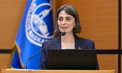 Yeni Parti'den Sinem Dedetaş'ın gözaltına alınmasına tepki!
