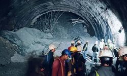 Hindistan'da tünel çöktü: 22 ölü