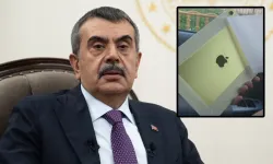 Bakan Yusuf Tekin'den Erzurum'da tartışma yaratan hediye!