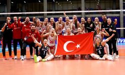 17 yaş altında büyük başarı: Kadın Voleybol Milli Takımı finalde