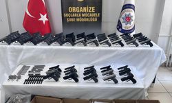 2 ilde silah kaçakçılığı operasyonu; 13 kişi gözaltında