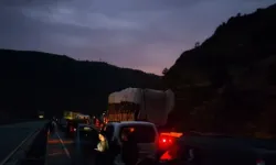 Sivas-Giresun yolunda heyelan