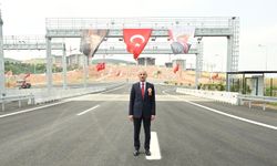 Ankara girişindeki Akıncı Gişeleri'nde ada ve kanopiler kaldırılıyor